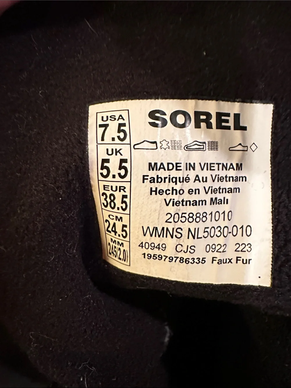 Sorel Sz 7.5 Black Sherpa-Style Lace Boot